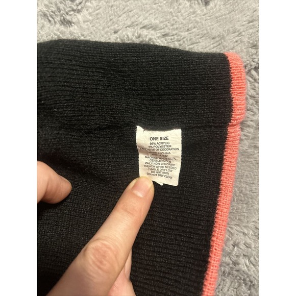 Gerry Winter Stocking Cap Reversible Pink - Picture 3 of 3